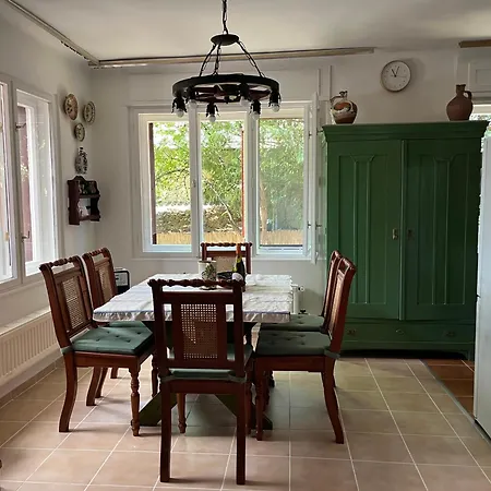 Arnyas Lak Ferienhaus